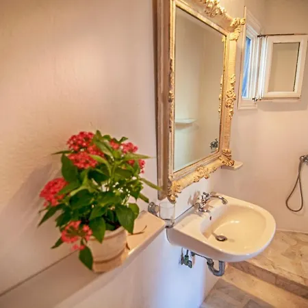 Aqualis Villa Mykonos Town
